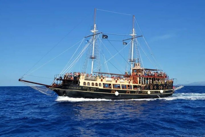 Zakynthos Pirate Ship Cruise with Swimming Stops