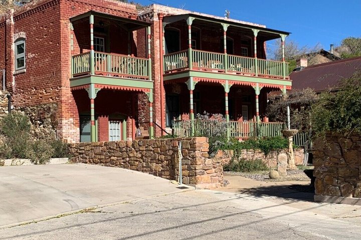 2 Hr Private Jeep Tour Old Bisbee Open Pits Lowell - Local Guide
