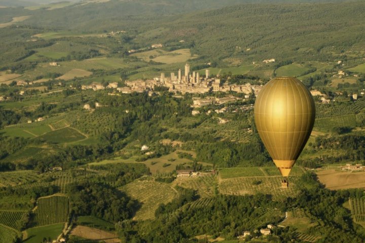 Hot Air Balloon Ride in San Gimignano, Tuscany