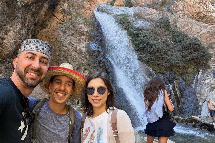 Marrakech: Ourika Waterfall, Atlas Mountain, Guide & River Lunch