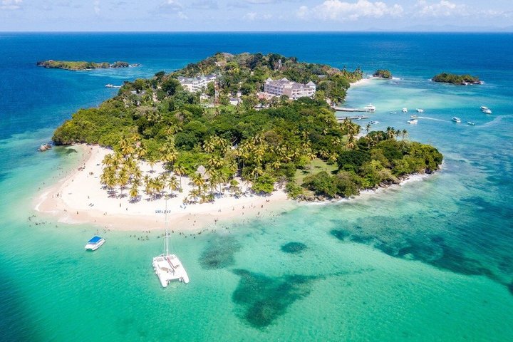 From Punta Cana: Samana Limón Fall & Cayo Levantado Full Day Trip