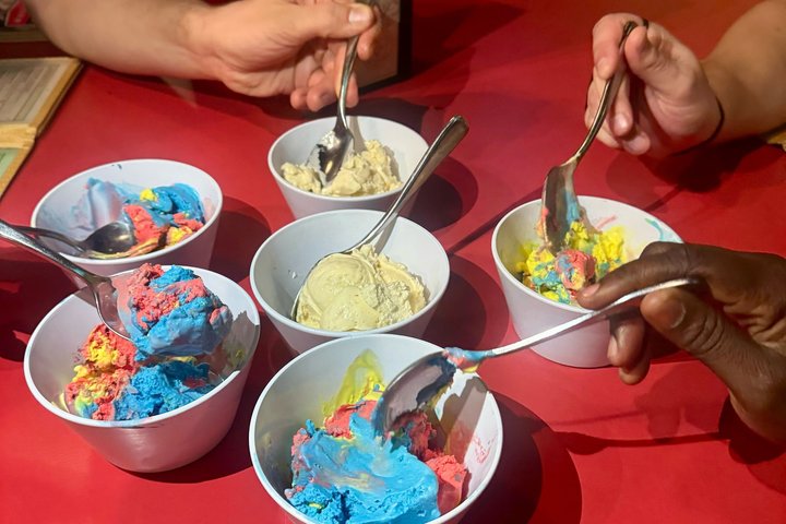 Austin Food Tour with Authentic Flavors, Tacos & 5 Food Tastings