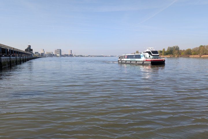 Antwerp: Port of Antwerp Public Boat Tour with Expert Guide