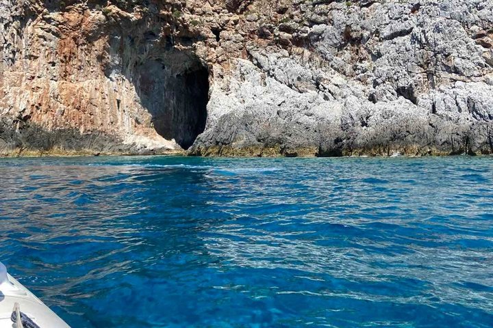 Foneas Beach Uncovered - A Luxury Sea Adventure from Kalamata