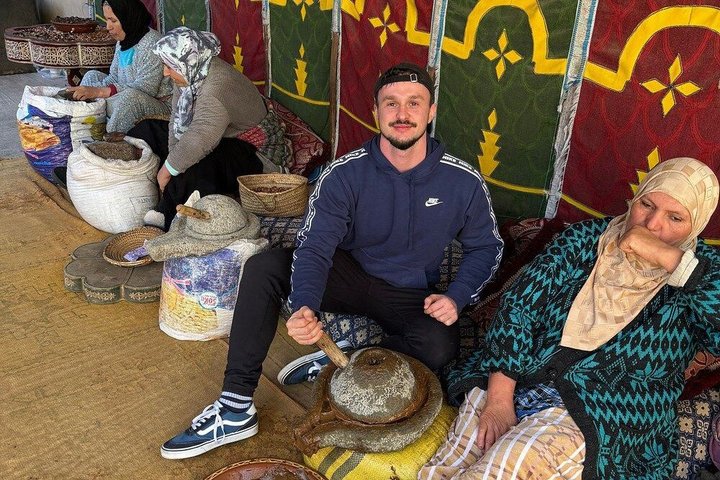 Marrakech: Ourika Waterfall, Atlas Mountain, Guide & River Lunch