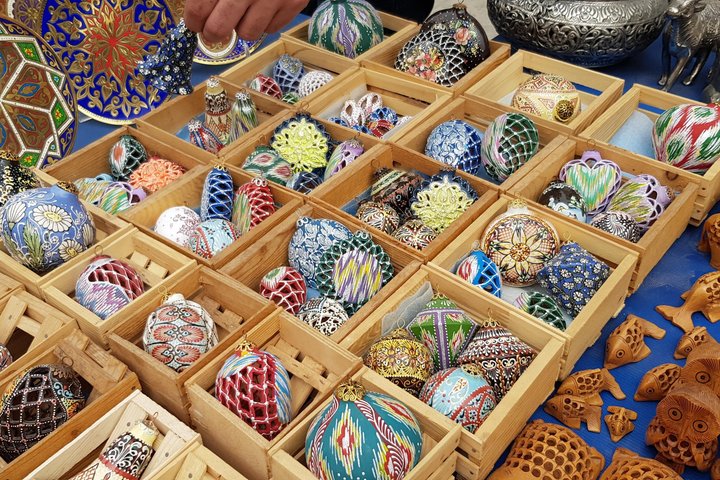 Private Bukhara-Samarkand Transfer via Gijduvan Museum of Ceramic