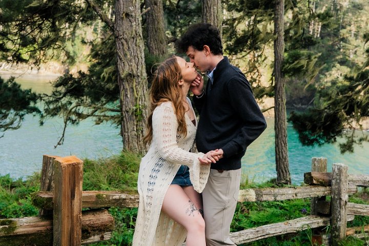 Private Vacation Photoshoot with Photographer in Mendocino