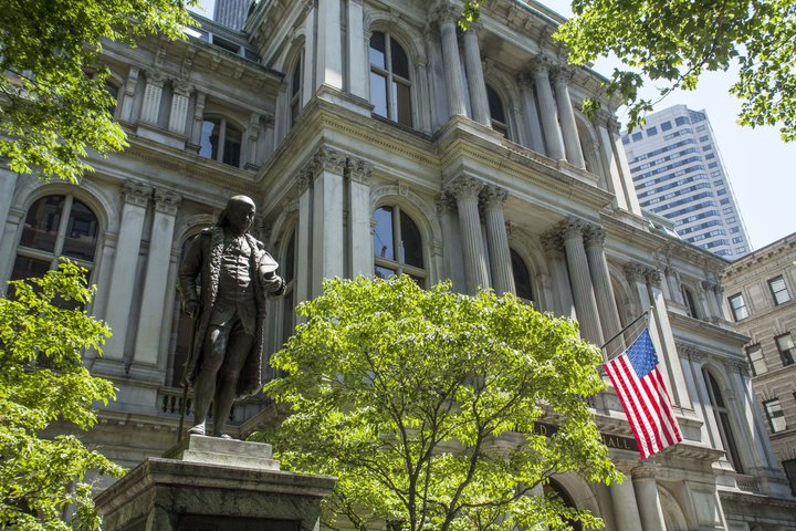 Boston: Freedom Trail History Small Group Walking Tour