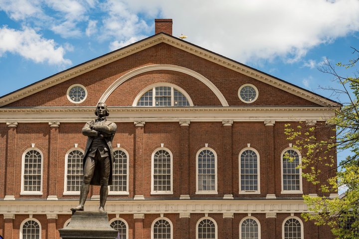 Boston: Freedom Trail History Small Group Walking Tour