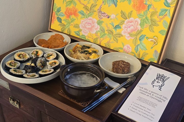 Small group Market Tour and Korean Cooking Class in Gyeongju