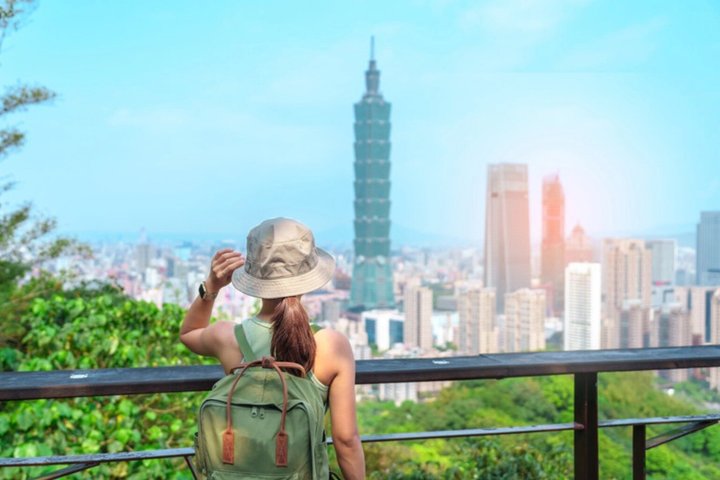 Full-Day Private Custom Taipei City Tour
