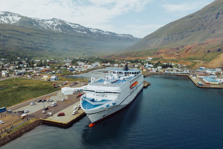 Seyðisfjörður: Hidden Stuðlagil Canyon & Reindeer Tour