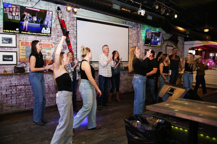 Line Dancing on Broadway + Beginners Level+ Souvenir Video