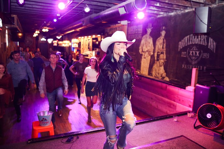 Line Dancing on Broadway + Beginners Level+ Souvenir Video