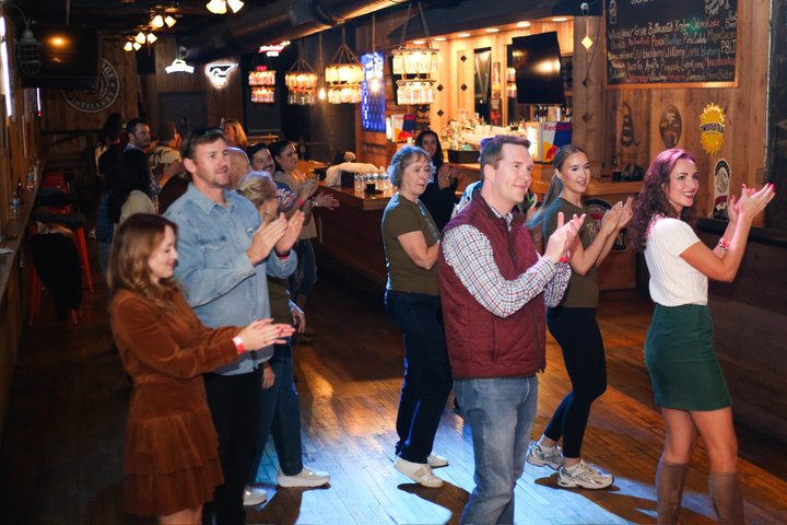 Line Dancing on Broadway + Beginners Level+ Souvenir Video