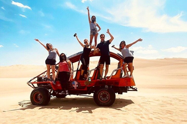 Huacachina Desert Adventure: Sandboarding & Dune Experience
