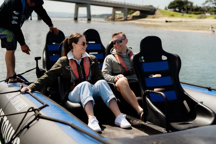 Phillip Island High Speed Sea Caves Boat Tour with Seal Sighting