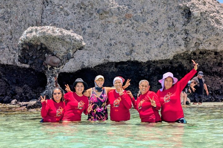 Isla Espiritu Santo and Balandra All Inclusive Tour