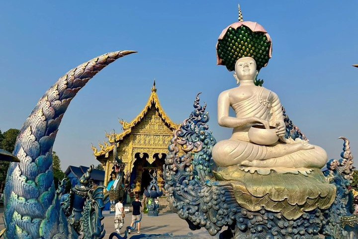 Chiang Rai Private customizable Trip with English speaking driver