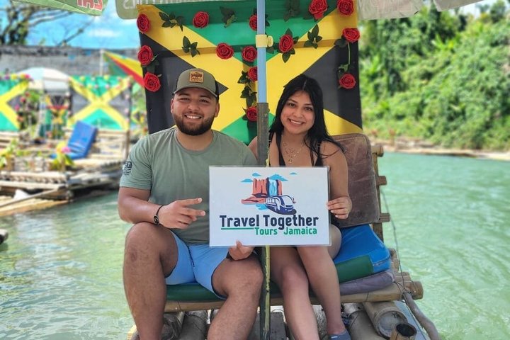 Bamboo Rafting & Limestone Massage (Great River/Lethe District)