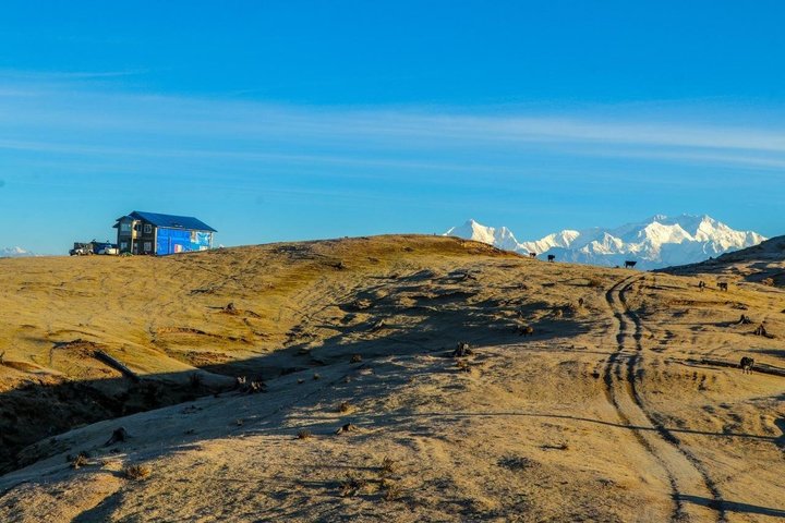 Sandakphu 6 Day Trek with Guide and Meals