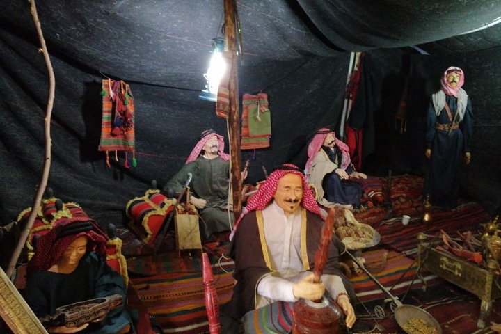 Private Handcraft Activity with La Storia Al Hakaya Museum Visit from Dead Sea