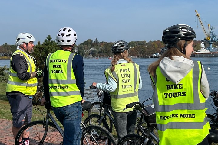 City of Portsmouth Bike Tour - Visit Historic Landmarks + Sites