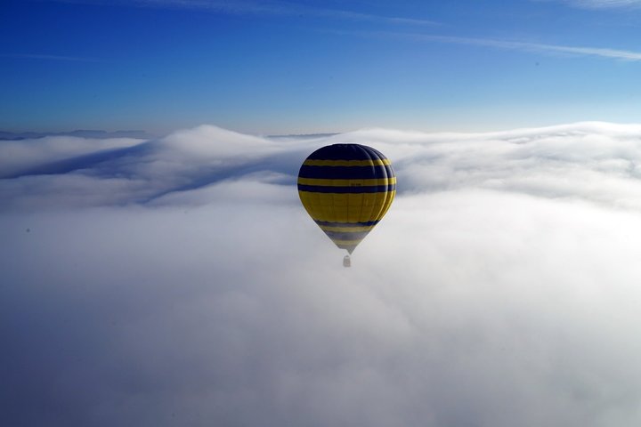 Balloon Ride over Catalonia with optional Pick-up from Barcelona