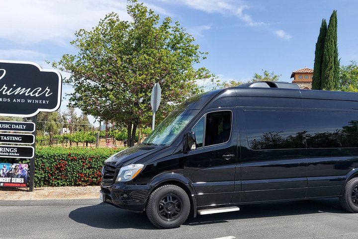 Temecula 3 Winery Tour Tastings & Lunch Included
