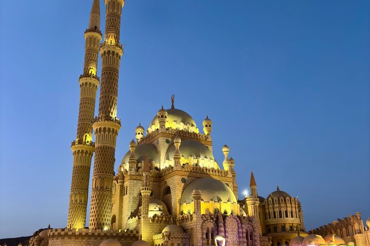 Sharm El Sheikh: Private City Tour, Old Market & Farsha Café