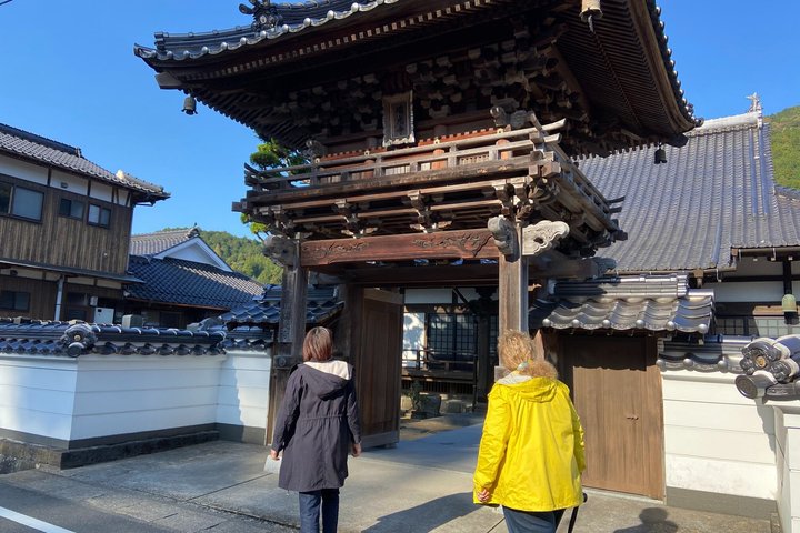 Hagi Samurai Post Town Walk with Local Lunch
