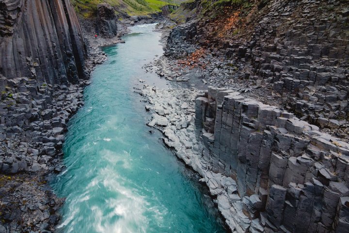 Seyðisfjörður: Hidden Stuðlagil Canyon & Reindeer Tour