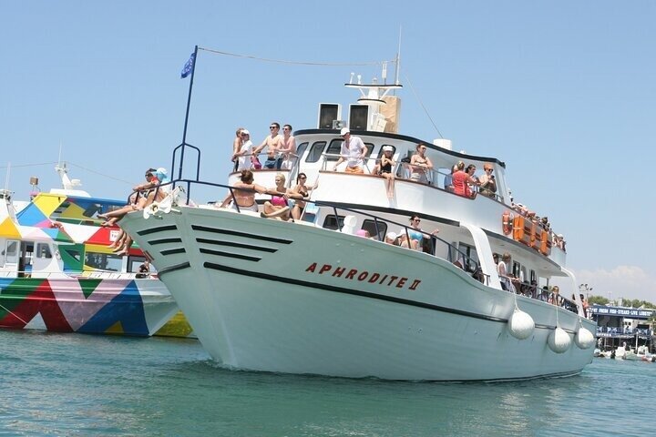 APHRODITE II -LAZY DAY CRUISE-BLUE LAGOON,TURTLE COVE, with LUNCH