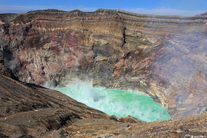 Mt. Aso Day Tour: Kusasenri, Kurokawa Onsen & Kamishikimi Shrine