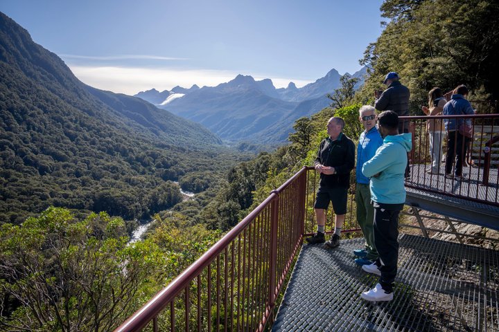 Full-Day Milford Sound Tour with Cruise and Walks from Te Anau