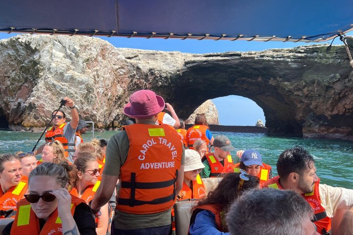 Paracas & Huacachina Day Trip from Lima with Sunset Experience