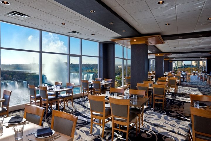 Toronto: Niagara Falls Sightseeing Tour + Boat, Journey & Lunch