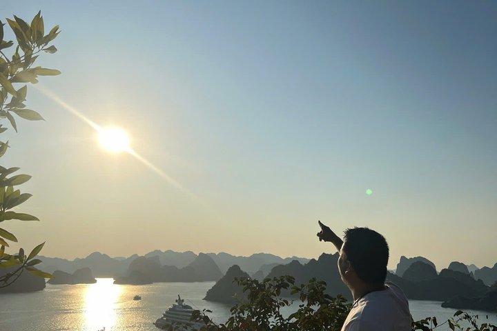 Hanoi: 3D2N 6 Star Cruise Ha Long - Lan Ha | Viet Hai Cycling