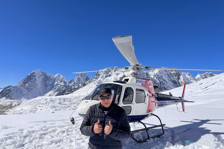 Landing Everest Base Camp Kalapathar by Helicopter with Breakfast