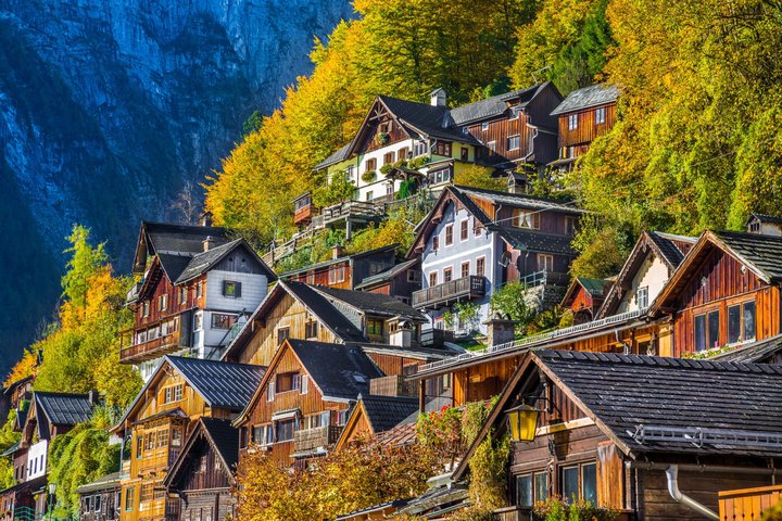 Hallstatt Guided Day Trip from Vienna With Boat Ride Option