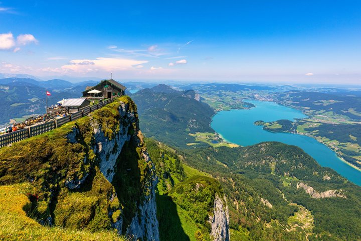 Hallstatt Guided Day Trip from Vienna With Boat Ride Option
