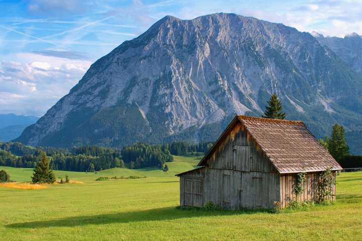 Hallstatt Guided Day Trip from Vienna With Boat Ride Option