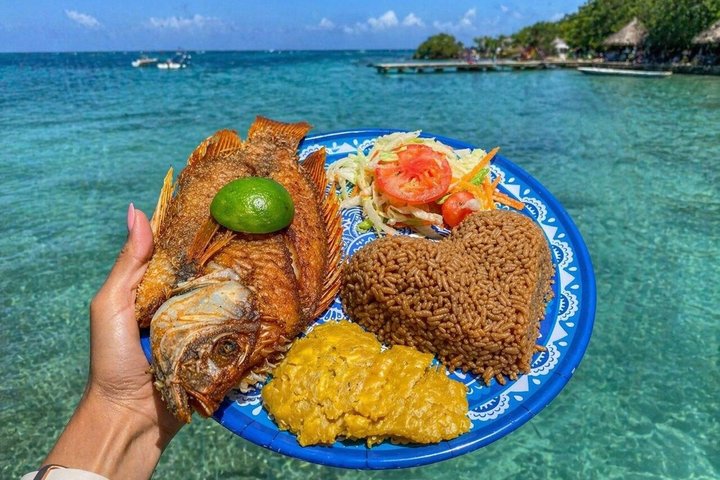 Cartagena Urban Party Boat to Cholón: 5 Stops with Lunch & Drinks