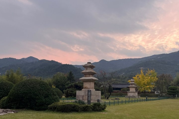 Private Gyeongju UNESCO Tour with local - Starts in Gyeongju