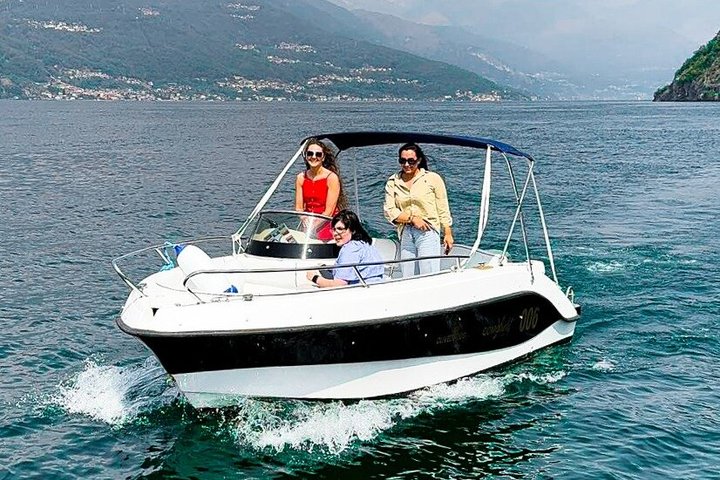 Lake Como License Free Boat Rental Departing from Varenna