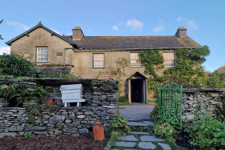 Beatrix Potter Afternoon Half Day - includes Hill Top and Cruise