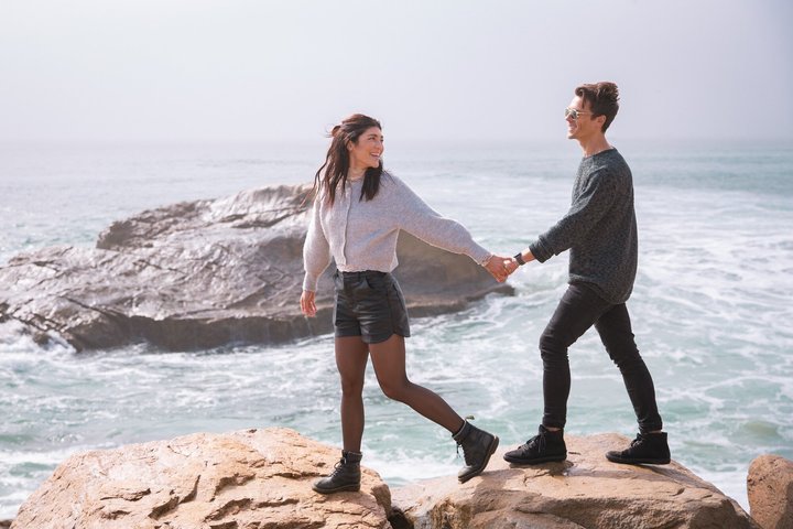 Dana Point Walking Tour & Photoshoot: Harbor or Bluff Top Trail