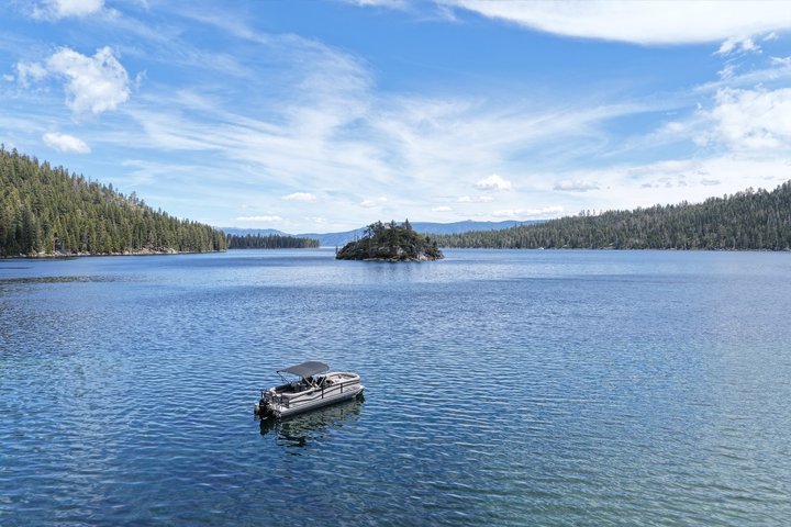 2 Hour Private Boat Charter With Captain