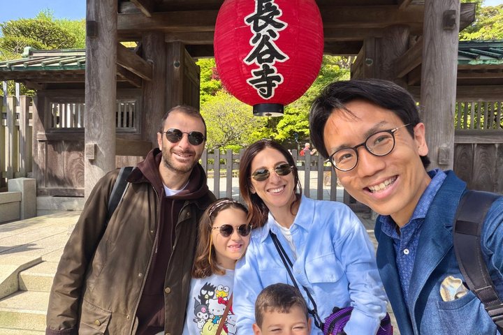 Half-Day Private & Customizable Tour with Kamakura-Born Guide