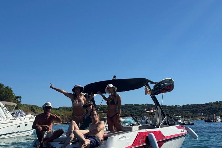 Private Wakesurf Wakeboard & Boat Experience Saint-Tropez
